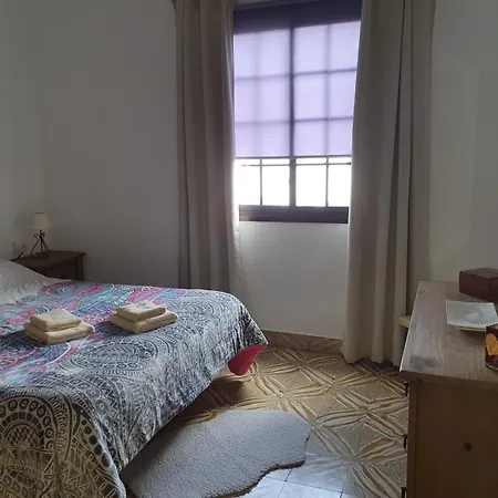 Casa Esteban Y Facunda *